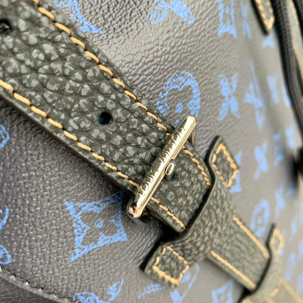 LV M46338 Louis Vuitton Christopher MM Backpack Blue