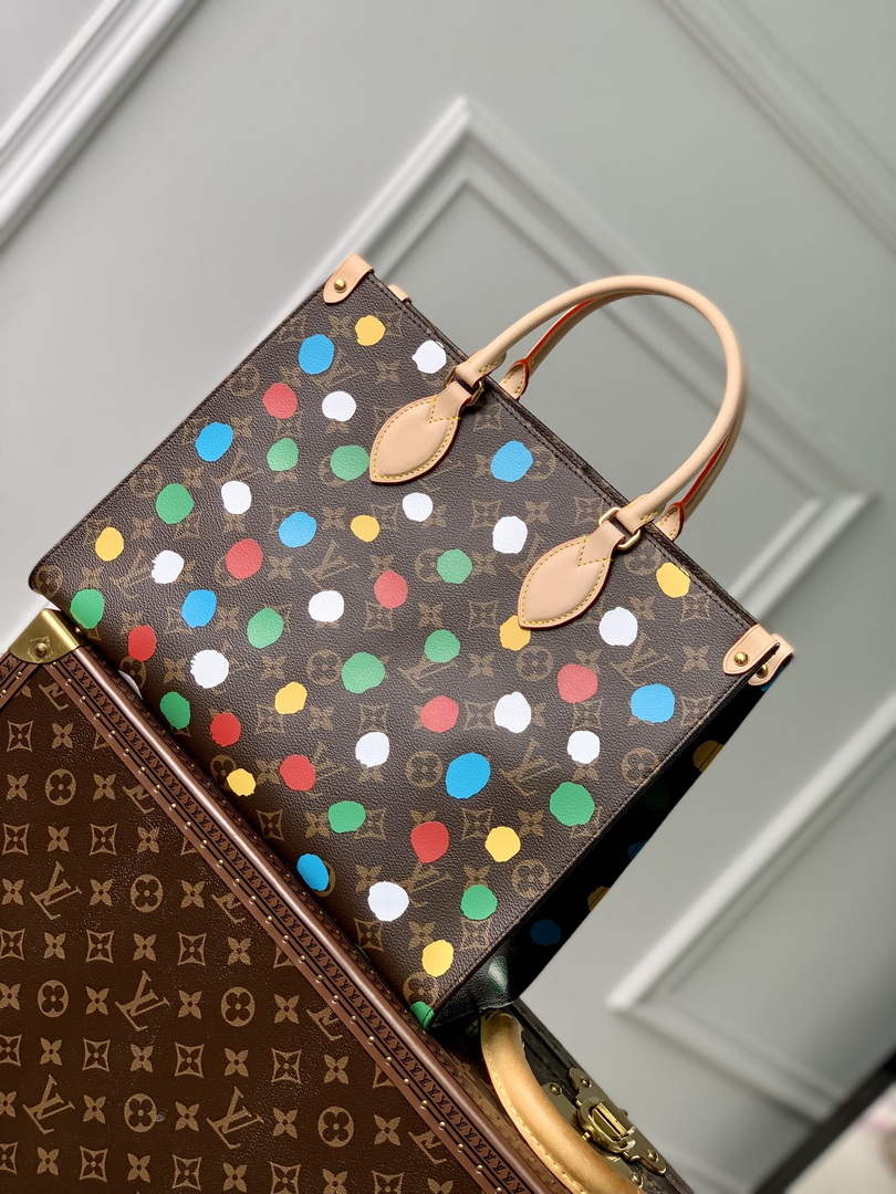 LV M46379 Louis Vuitton LV x YK Onthego MM Bag - Default Title - View 1