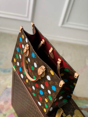 LV M46379 Louis Vuitton LV x YK Onthego MM Bag - Default Title - View 5