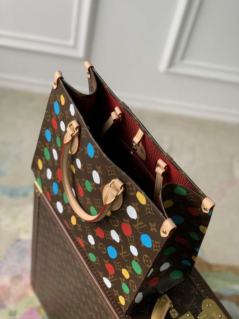 LV M46379 Louis Vuitton LV x YK Onthego MM Bag - Default Title - View 5