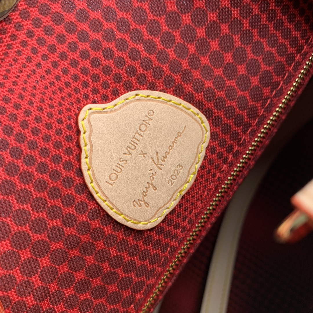 LV M46379 Louis Vuitton LV x YK Onthego MM Bag - Default Title - View 7