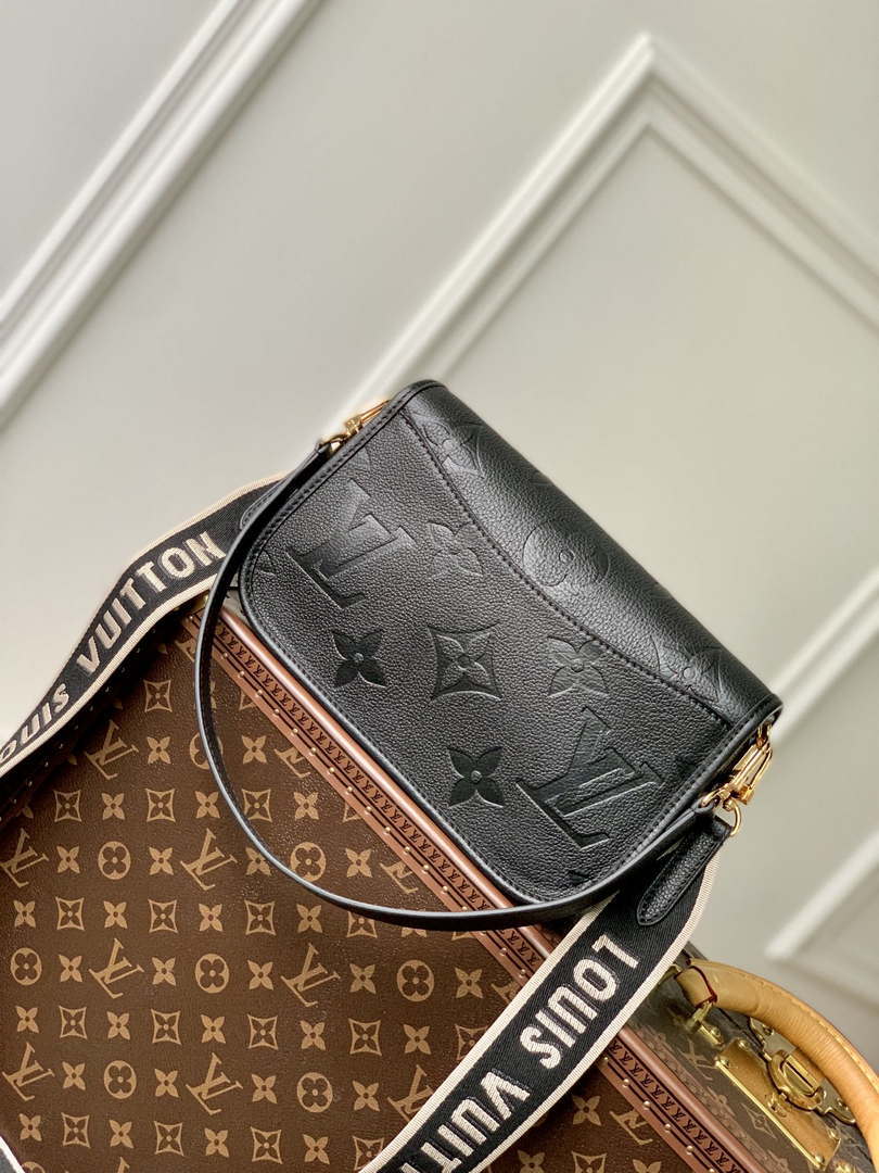 LV M46386 Louis Vuitton Diane Monogram Empreinte Leather Black