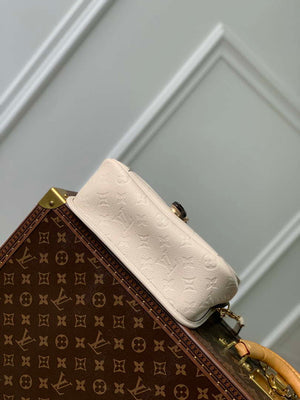 LV M46388 Louis Vuitton Diane Monogram Empreinte Leather White - Default Title - View 4