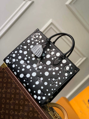 LV M46389 Louis Vuitton LV x YK OnTheGo MM Bag Black White - Default Title - View 1
