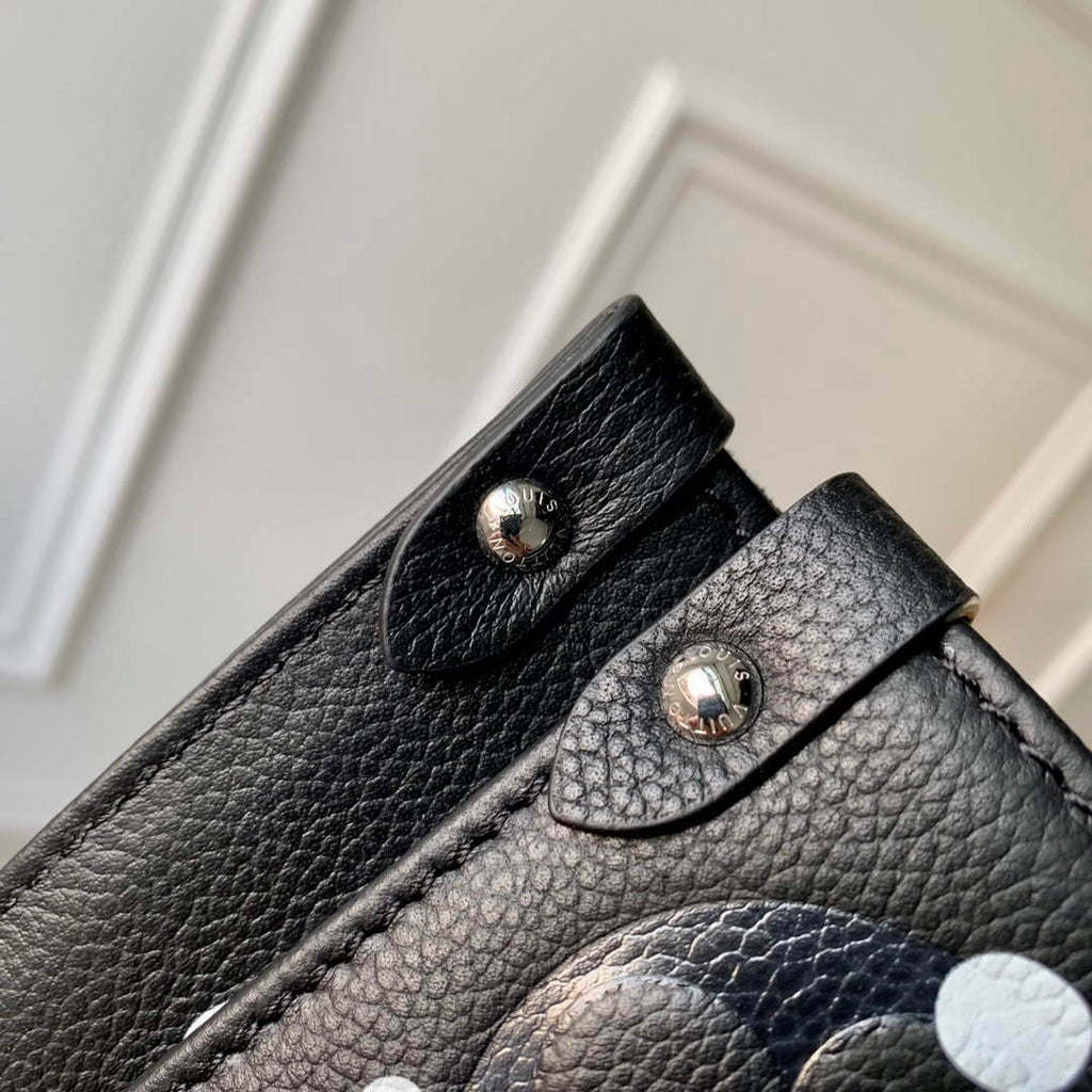 LV M46389 Louis Vuitton LV x YK OnTheGo MM Bag Black White