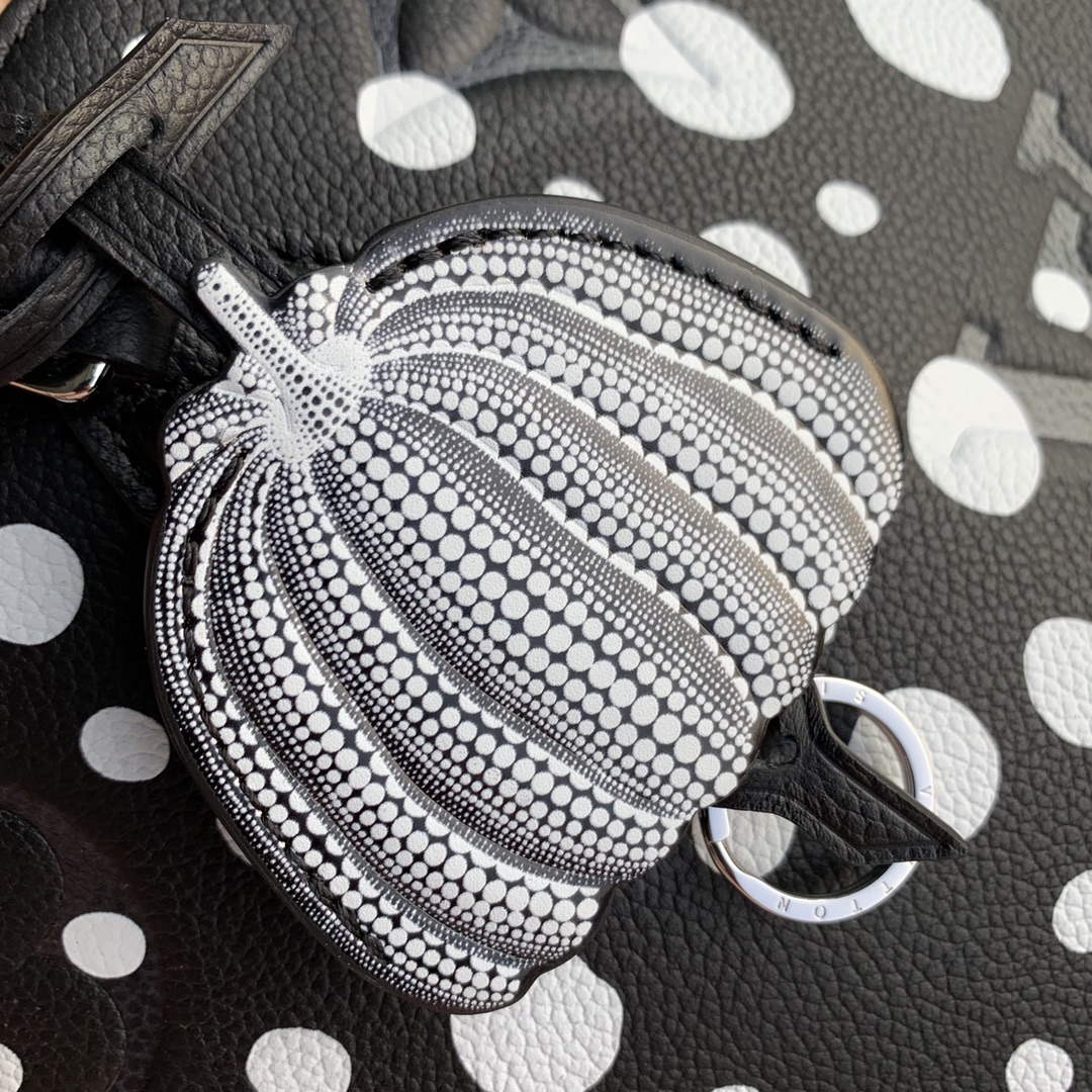 LV M46389 Louis Vuitton LV x YK OnTheGo MM Bag Black White - Default Title - View 6