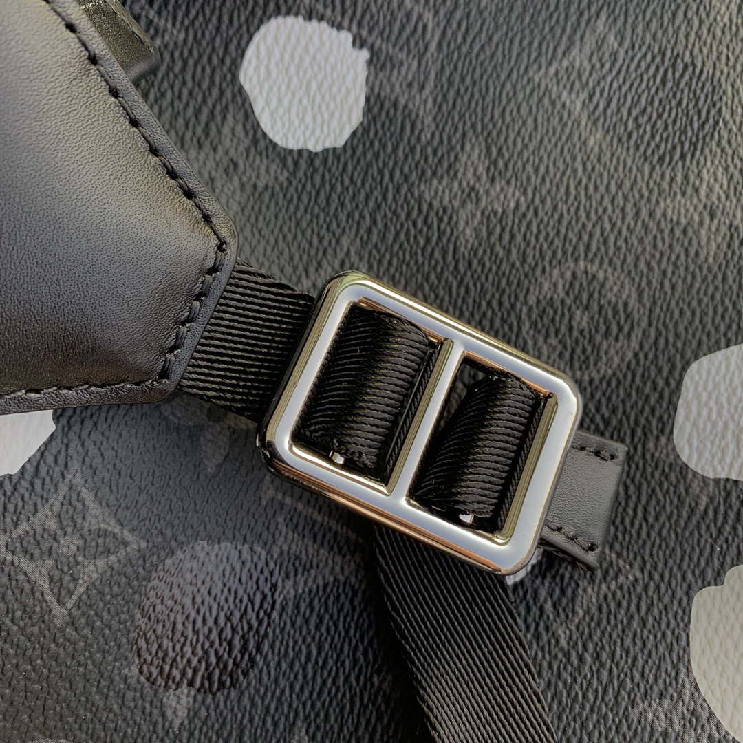 LV M46403 Louis Vuitton LV x YK  Christopher MM Backpack Monogram eclipse Black and Silver