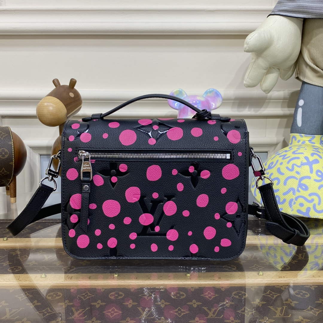 LV M46420 Louis Vuitton LV x YK Pochette M¨¦tis Black/Fuchsia