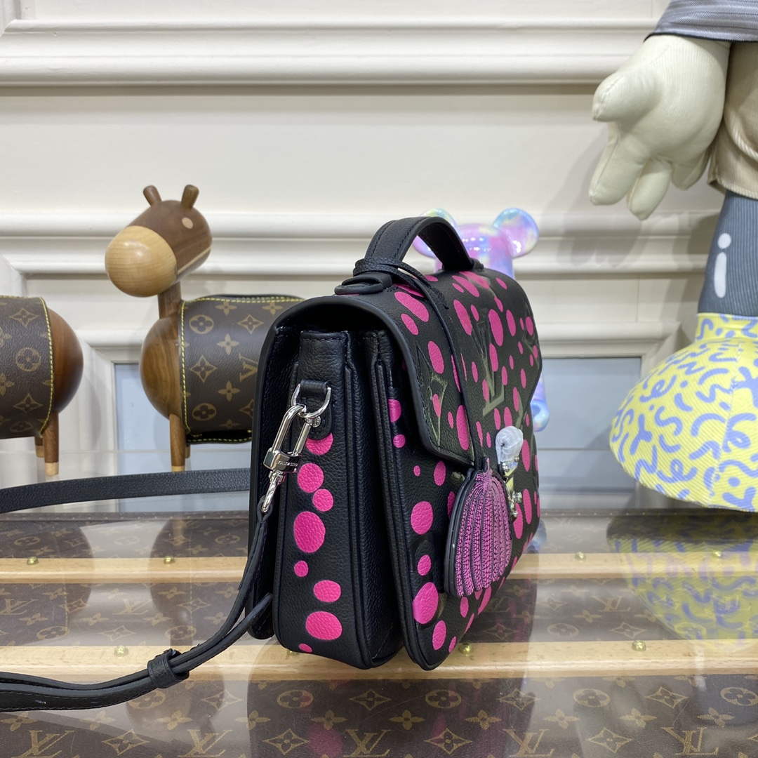 LV M46420 Louis Vuitton LV x YK Pochette M¨¦tis Black/Fuchsia