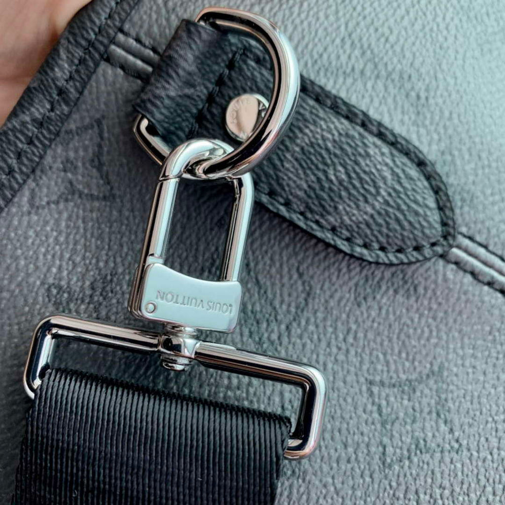 LV M46434 Louis Vuitton LV x YK Weekend Tote
