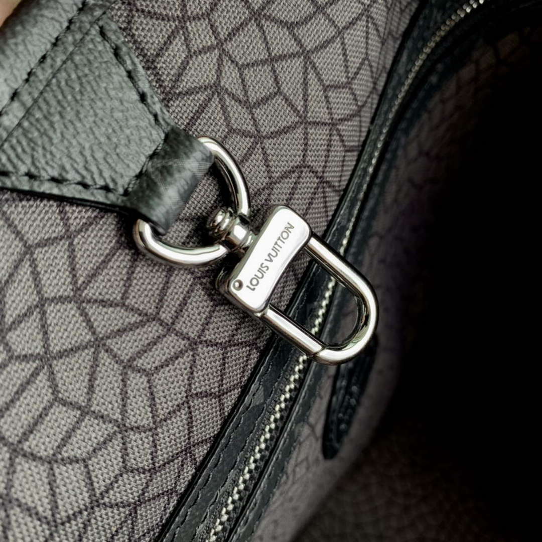 LV M46434 Louis Vuitton LV x YK Weekend Tote - Default Title - View 7