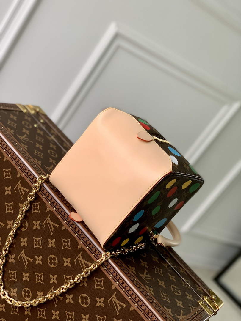 LV M46450 Louis Vuitton LV X YK SQUARE Handbag (China limited edition) - Default Title - View 3