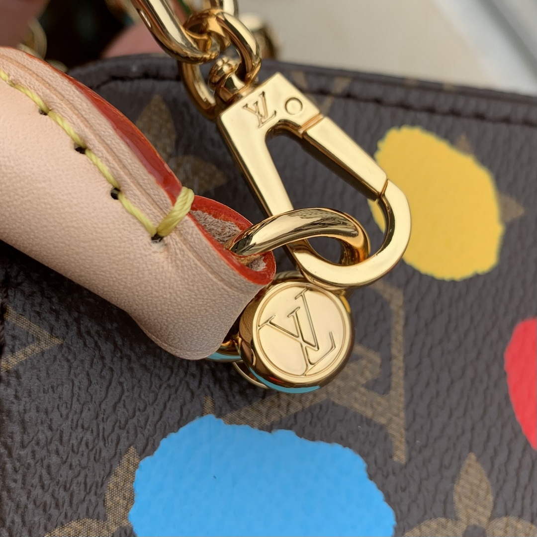LV M46450 Louis Vuitton LV X YK SQUARE Handbag (China limited edition) - Default Title - View 6