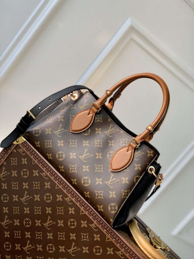 LV M46495 Louis Vuitton Op¨¦ra BB Tote Bag Black