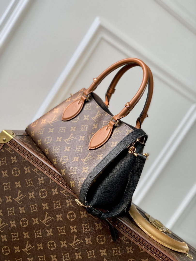 LV M46495 Louis Vuitton Op¨¦ra BB Tote Bag Black