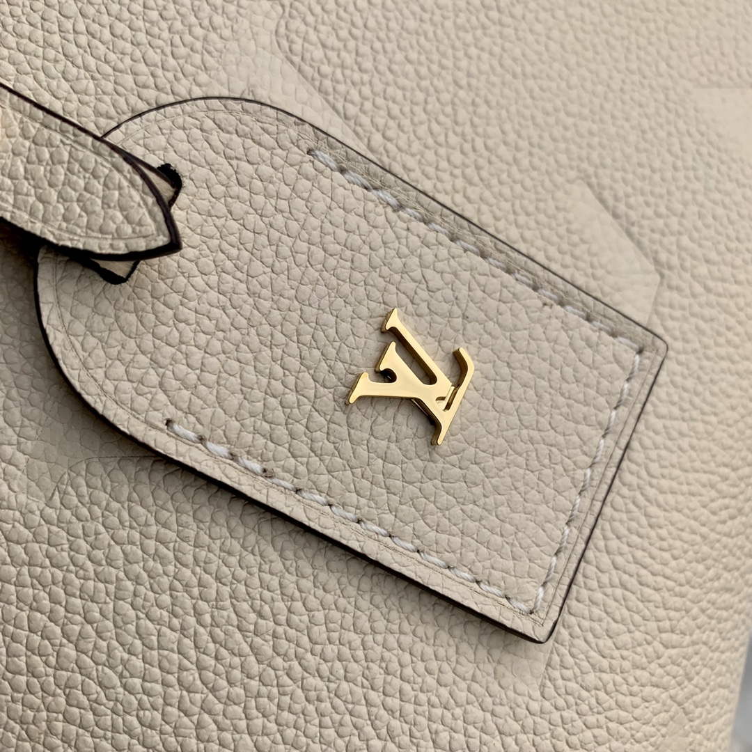 LV M46503 Louis Vuitton Trianon PM Bag Monogram Cr¨¨me Beige