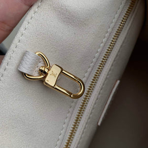 LV M46513 Louis Vuitton OnTheGo PM Bag - Default Title - View 8