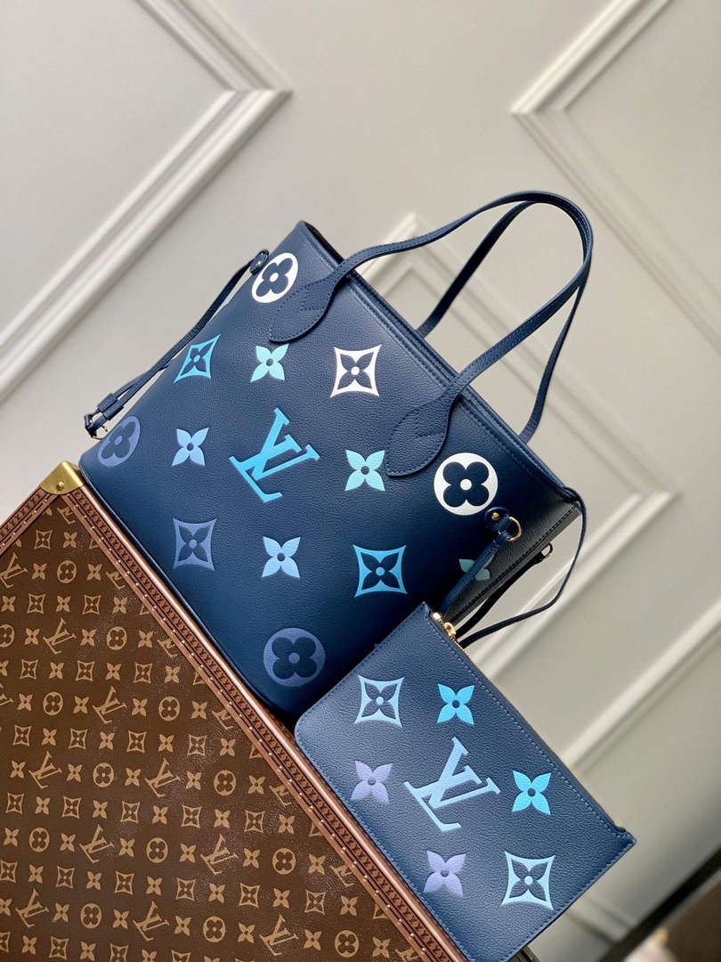 LV M46514 Louis Vuitton Neverfull MM Bag Gradient Blue - Default Title - View 1