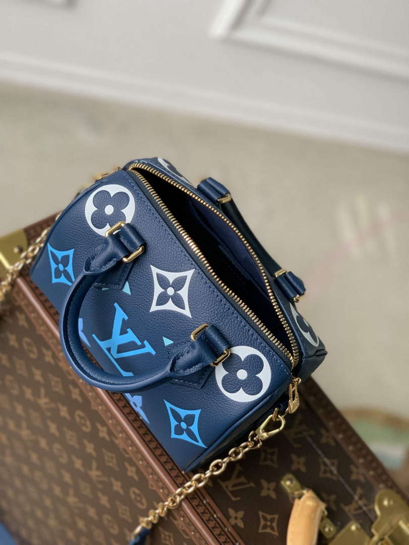 LV M46517 Louis Vuitton Speedy Bandouliere 20 Gradient Blue