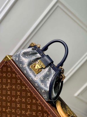 LV M46544 Louis Vuitton Monogram Clutch Bag Blue - Default Title - View 1