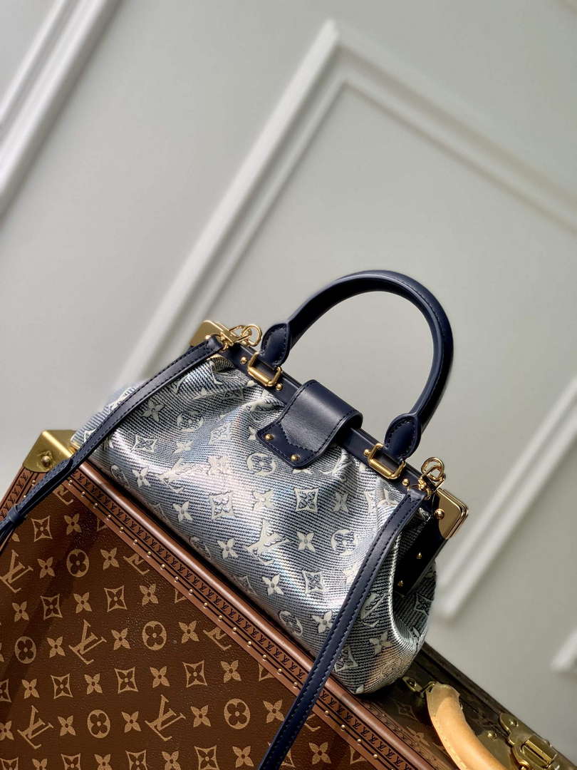 LV M46544 Louis Vuitton Monogram Clutch Bag Blue - Default Title - View 2