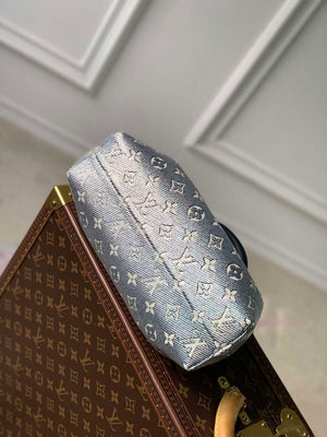 LV M46544 Louis Vuitton Monogram Clutch Bag Blue - Default Title - View 4