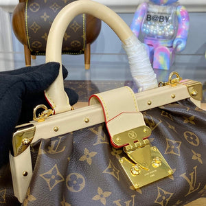 LV M46544 Louis Vuitton Monogram Clutch - Default Title - View 5