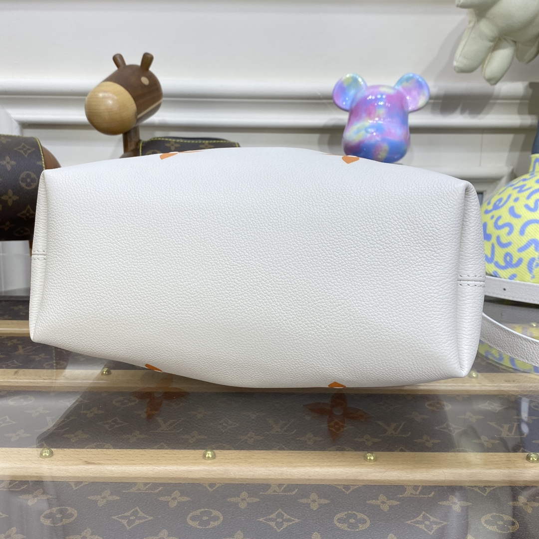 LV M46545 Louis Vuitton Summer Bundle Bag Beige Clair - Default Title - View 4