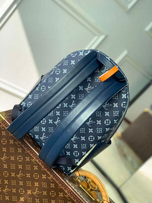 LV M46553 Louis Vuitton Discovery Backpack Bag Blue - Default Title - View 3