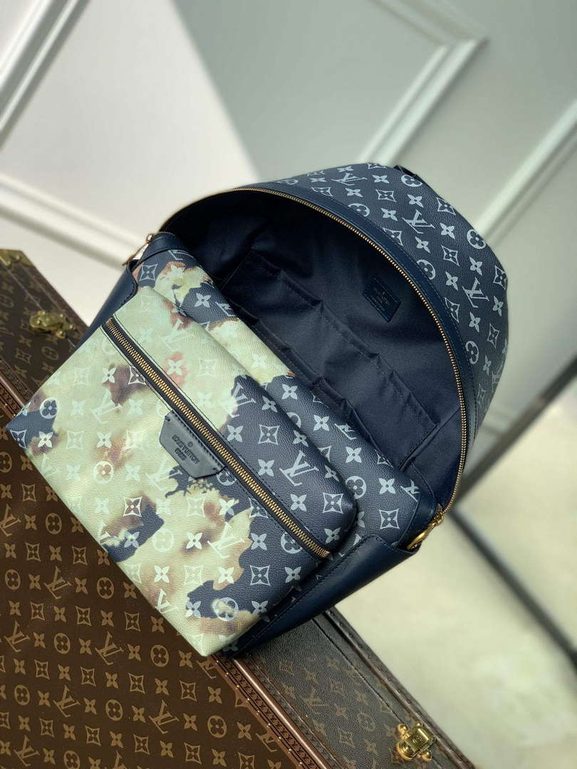 LV M46553 Louis Vuitton Discovery Backpack Bag Blue - Default Title - View 8
