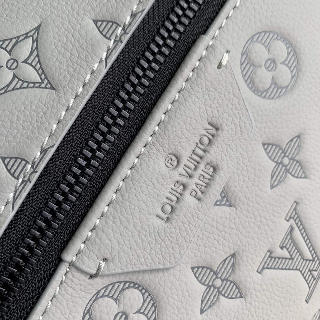 LV M46557 Louis Vuitton Discovery Backpack Bag Anthracite Gray - Default Title - View 7