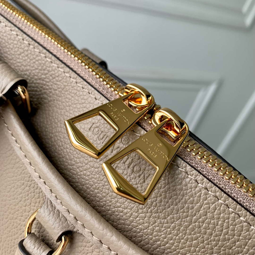 LV M46585 Louis Vuitton Trianon PM Tote Bag Cr¨¨me Beige