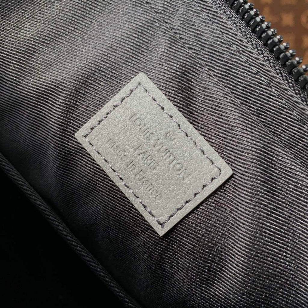 LV M46603 Louis Vuitton Trio Messenger Anthracite Gray