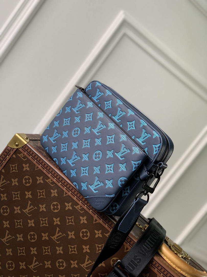 LV M46604 Louis Vuitton Trio Messenger Navy River Blue - Default Title - View 2