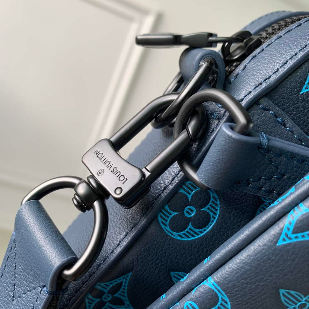 LV M46604 Louis Vuitton Trio Messenger Navy River Blue