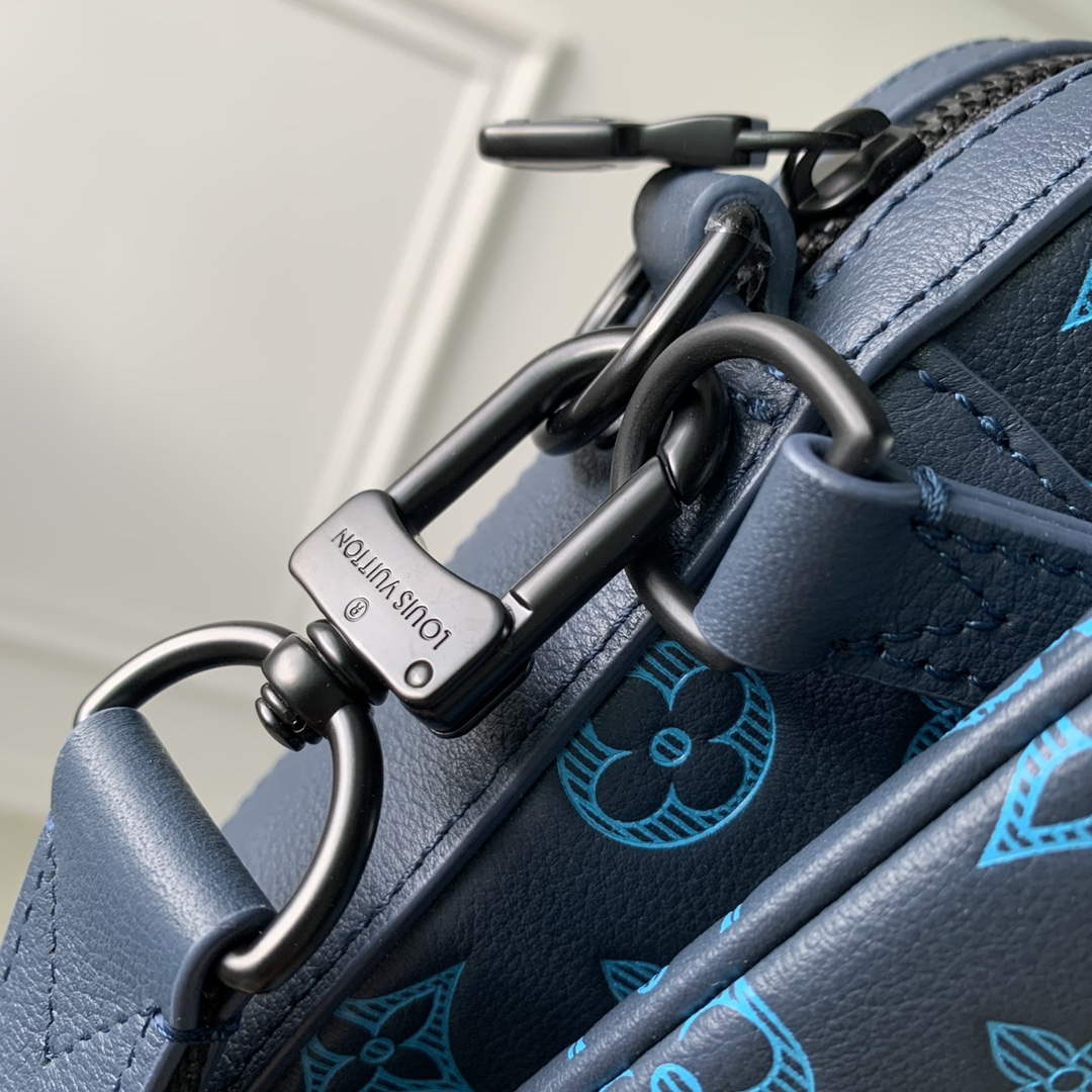 LV M46604 Louis Vuitton Trio Messenger Navy River Blue