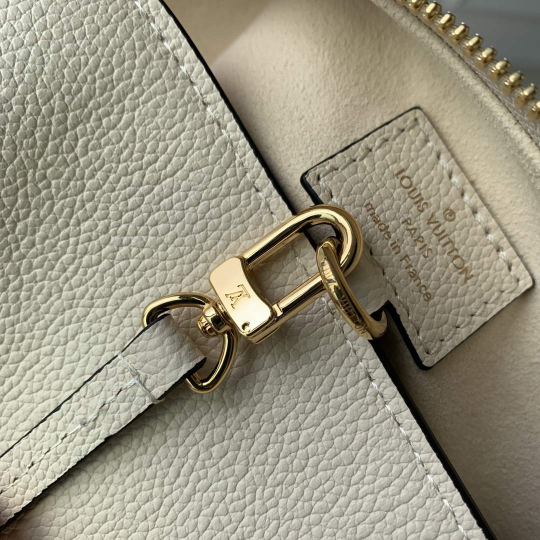 LV M46609 Louis Vuitton Sac Sport Bag Cr¨¨me Beige