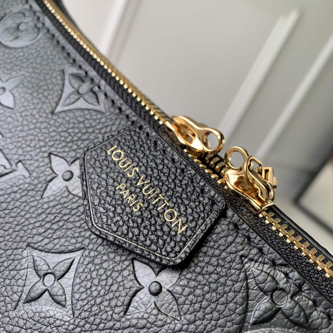 LV M46610 Louis Vuitton Sac Sport Bag Black