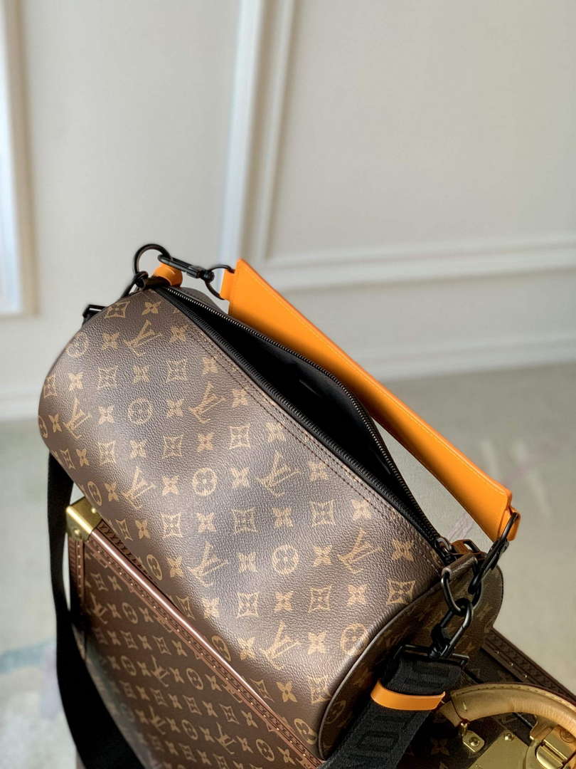 LV M46691 Louis Vuitton Soft Polochon Bag Radiant Sun - Default Title - View 8