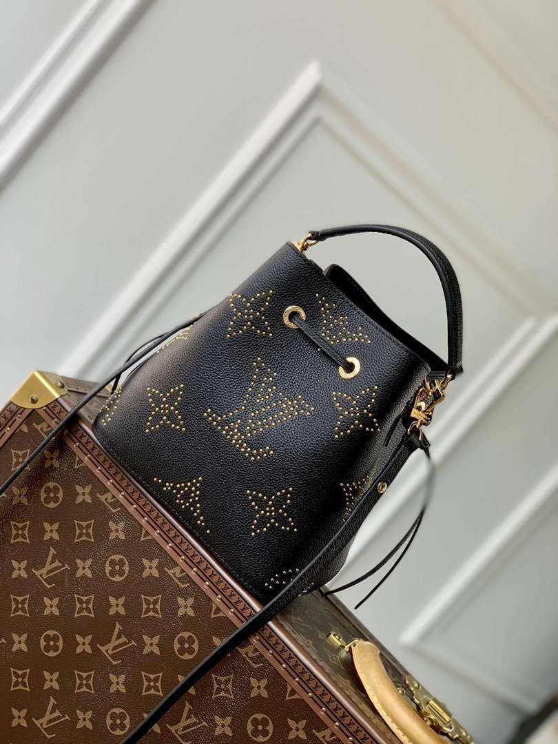 LV M46734 Louis Vuitton N¨¦ono¨¦ BB Bucket Bag Black