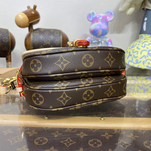 LV M46740 Louis Vuitton Saumur BB Saddle Bag Brown - Default Title - View 4