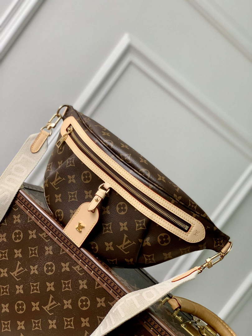 LV M46784 Louis Vuitton High Rise Bumbag - Default Title - View 1