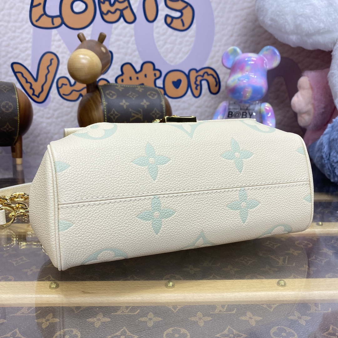 LV M46842 Louis Vuitton Favourite Bag bicolor Monogram Empreinte leather Green - Default Title - View 4