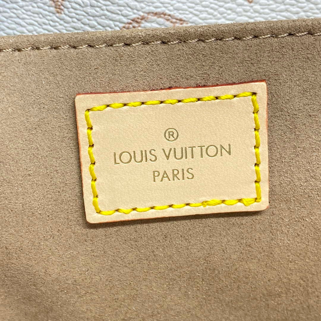 LV M46914 Louis Vuitton Pochette M¨¦tis East West Handbag Other Monogram Canvas