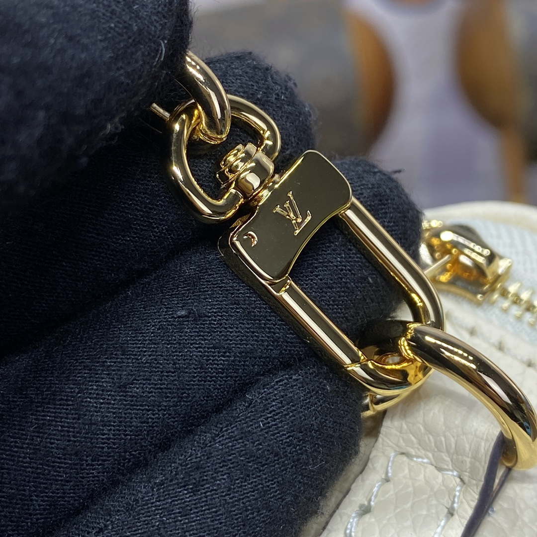 LV  M83275 Louis Vuitton Mini Bumbag Monogram Empreinte Cream
