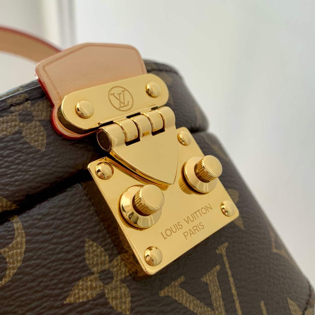 LV M46933 Louis Vuitton Scott Bag Monogram - Default Title - View 5