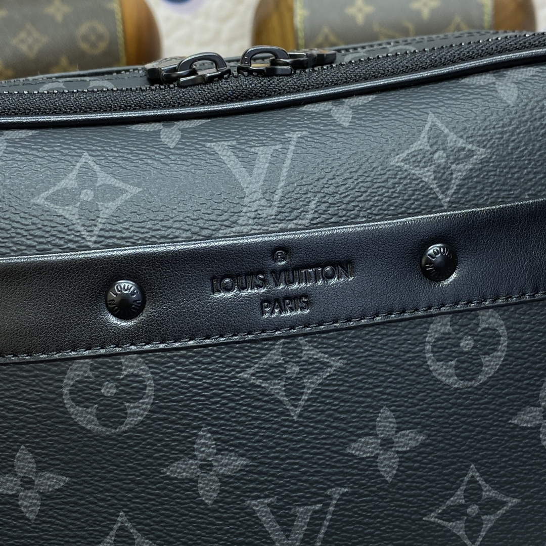 LV M46955 Louis Vuitton Alpha Messenger Bag Black - Default Title - View 5