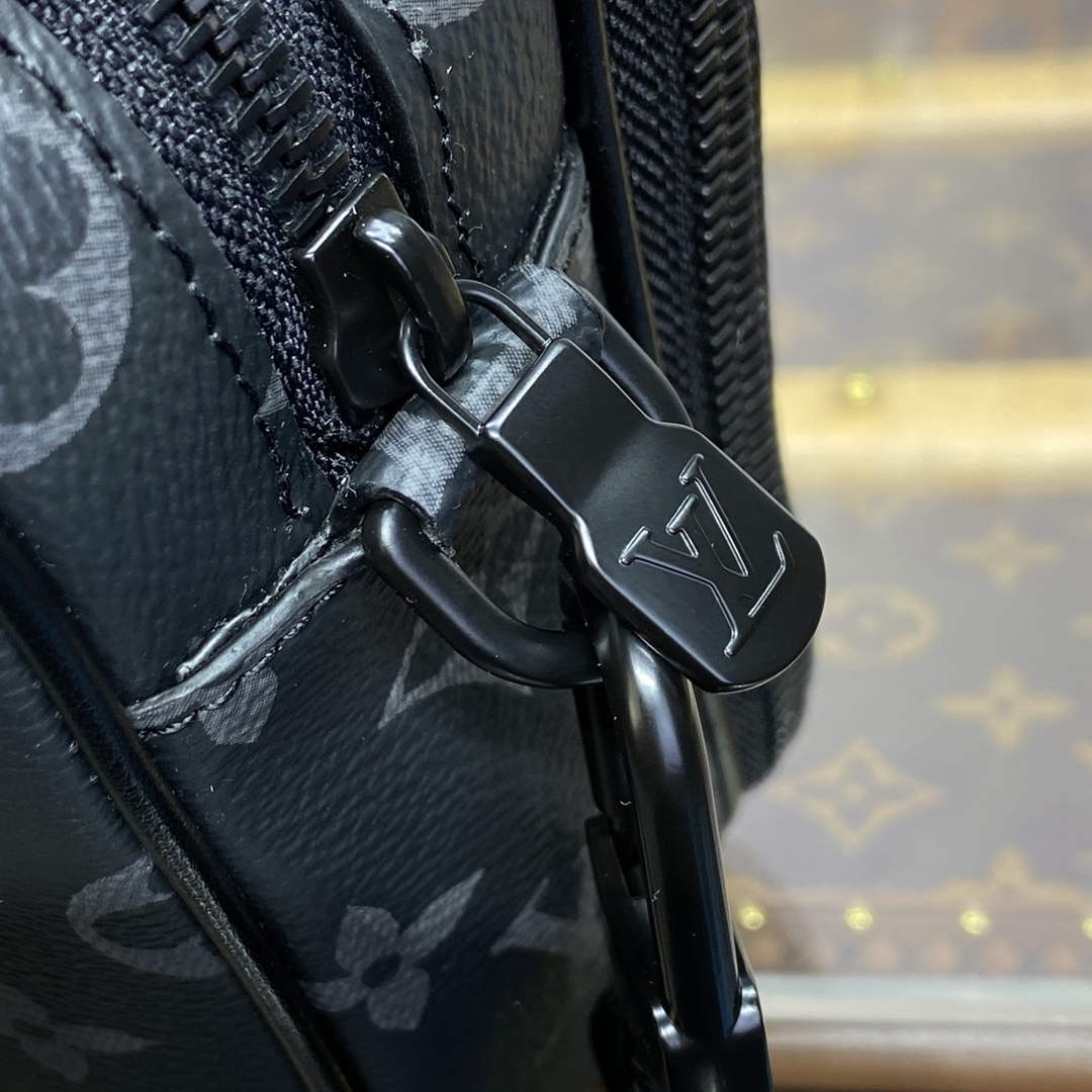 LV M46955 Louis Vuitton Alpha Messenger Bag Black - Default Title - View 6