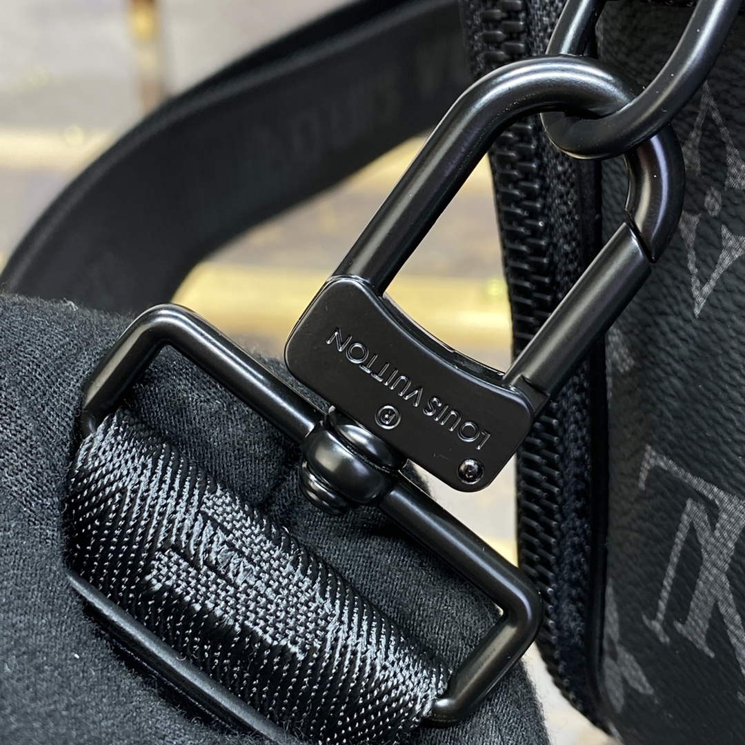LV M46955 Louis Vuitton Alpha Messenger Bag Black - Default Title - View 7