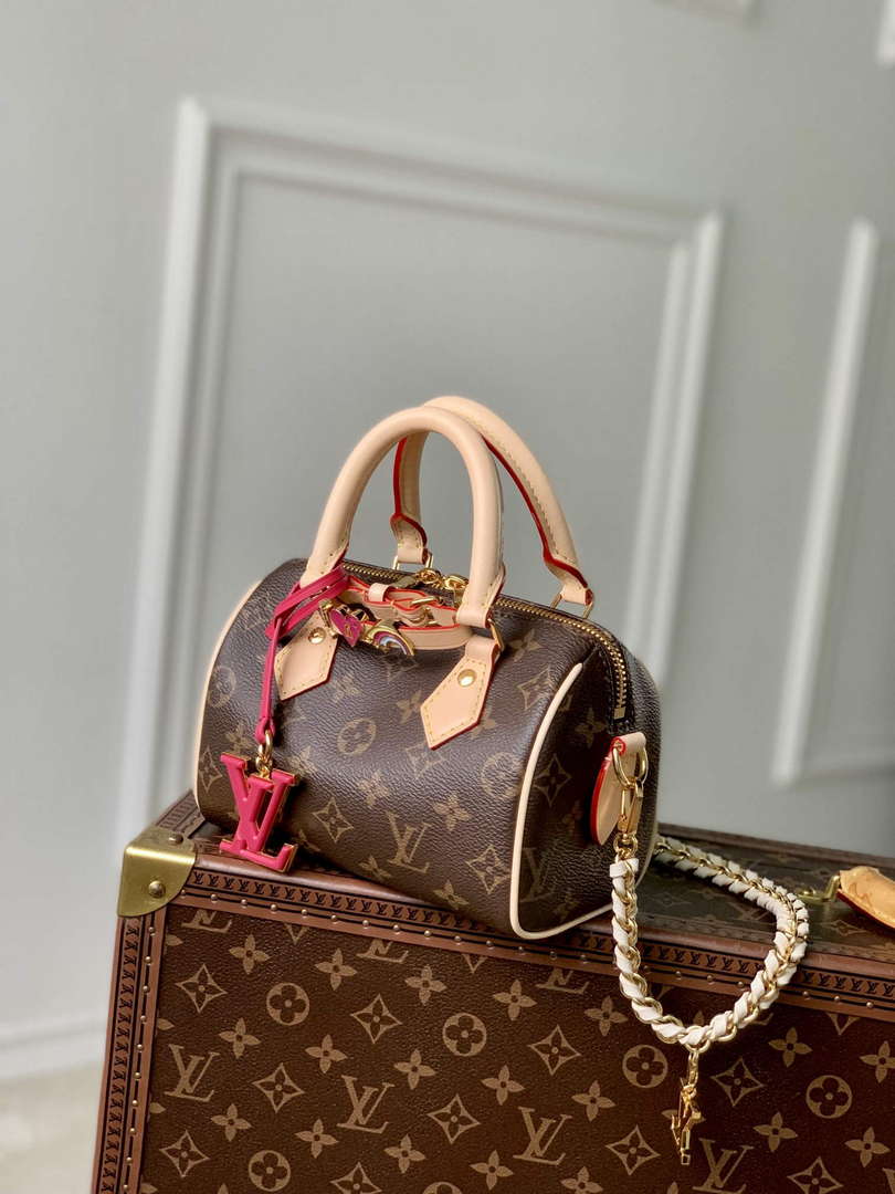 LV M46970 Louis Vuitton SPEEDY 18 LV&I Monogram Dune Coated Canvas Bag Bronw